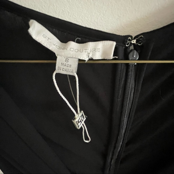 St. John couture black sleeveless dress w/plunge neckline - Picture 13 of 14